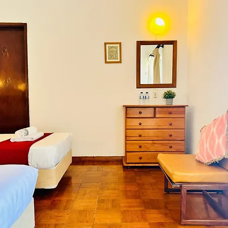 Guest house Bela *