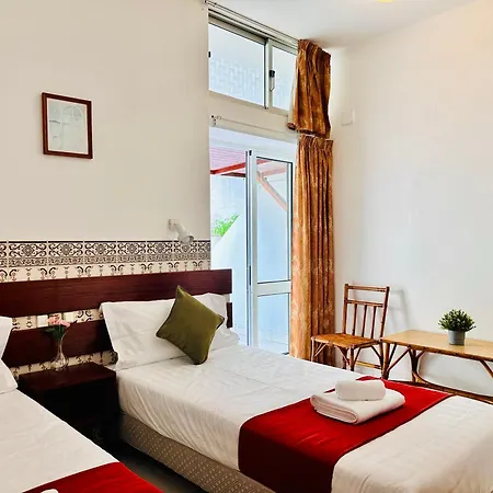 Bela Guest house *